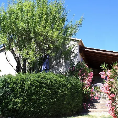 Village De La Fontinelle Bessas