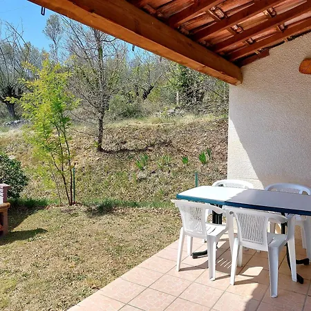 Village De La Fontinelle