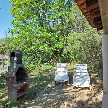Village De La Fontinelle